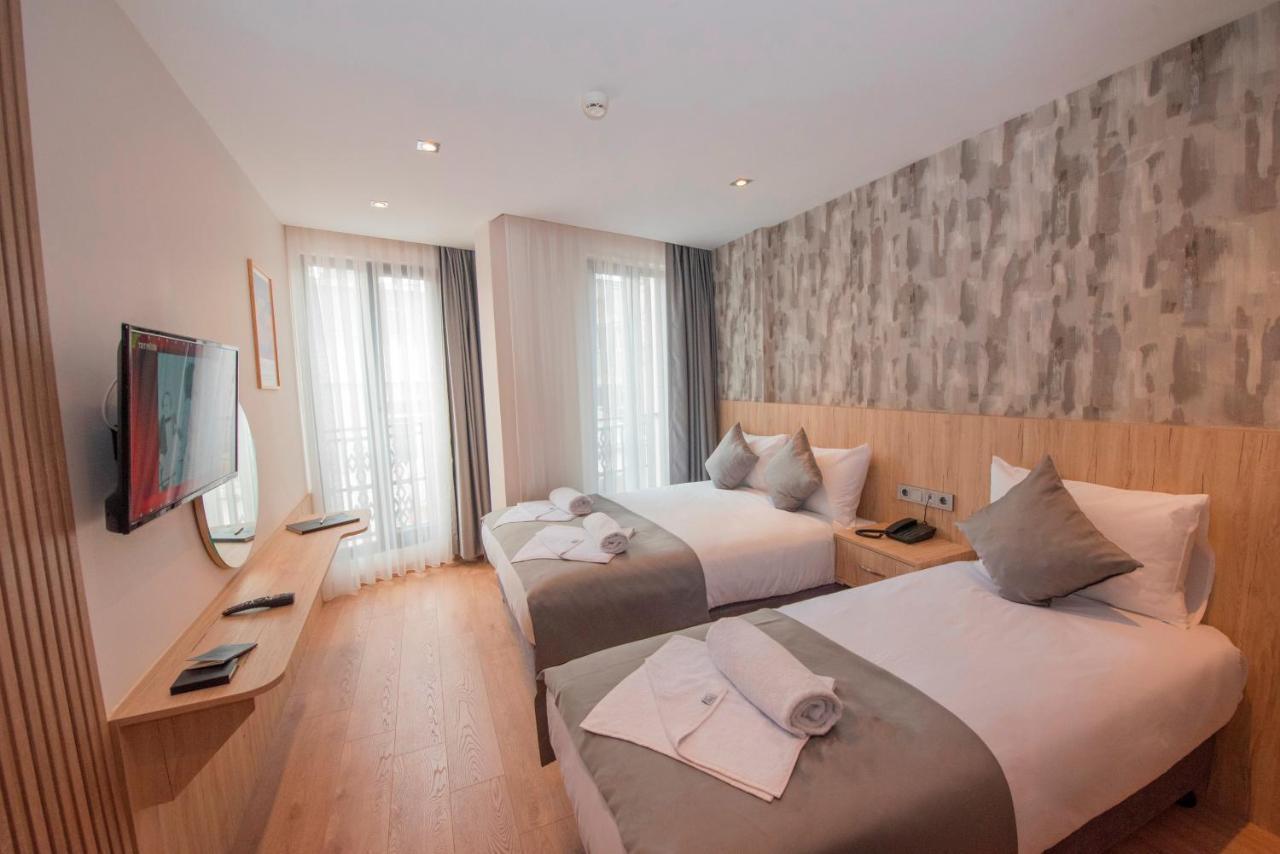 Mahya Hotel Istanboel Buitenkant foto